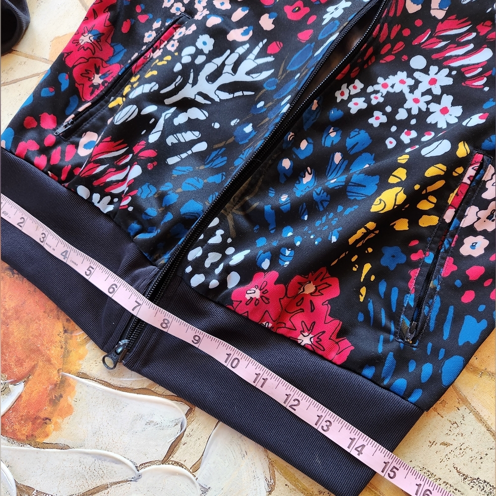 ADIDAS x Farm Rio 2016 Retired Coral Reef Floral Brazil HTF Track Jacket M NWOT - Picture 10 of 15